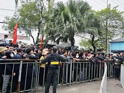 Vé lượt về trận Việt Nam gặp Singapore hết sạch chỉ sau 3 tiếng mở bán