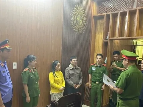 Bắt chủ cơ sở sản xuất cả tấn chả chứa hàn the