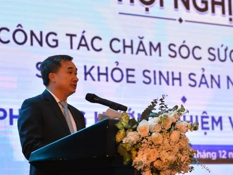 Năm 2025, cần tiếp tục tăng cường chăm sóc sức khỏe bà mẹ và trẻ em