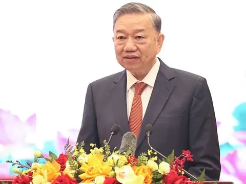 Tổng Bí thư Tô Lâm: Trí thức, nhà khoa học có trách nhiệm nâng tầm trí tuệ, sức mạnh dân tộc