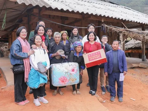 HNEW mang “Xuân yêu thương” đến trẻ em, người dân miền núi Yên Bái