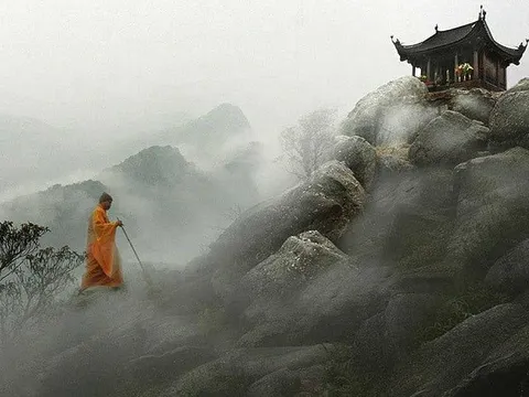 Tuyệt đối không để nạn ăn xin, mê tín dị đoan ảnh hưởng lễ hội Yên Tử