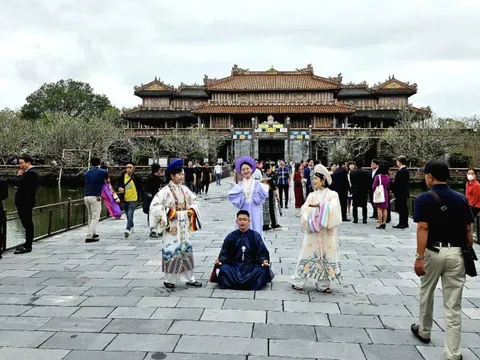 Năm Du lịch quốc gia 2025: "Huế - Kinh đô xưa, vận hội mới"