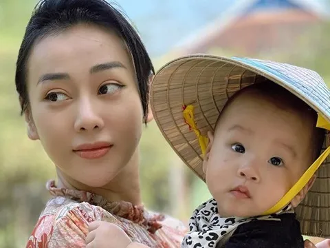 Diễn viên Phương Oanh khoe khoảnh khắc "đốn tim" của con trai