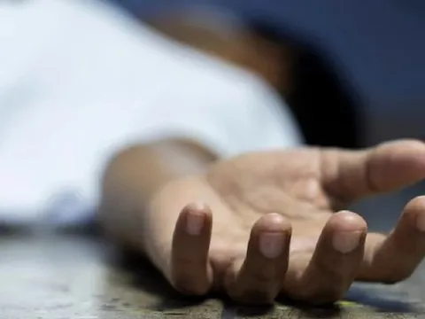 Từ chối lời tỏ tình, nam thanh niên điển trai bị bạn gái đầu độc