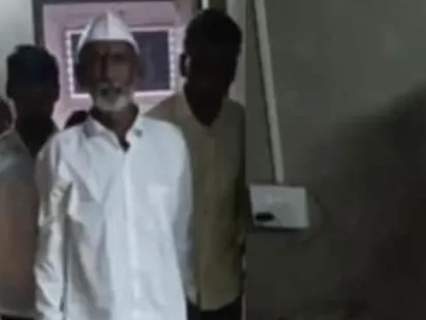 Chết vì lên cơn đau tim, người đàn ông bất ngờ "sống lại"