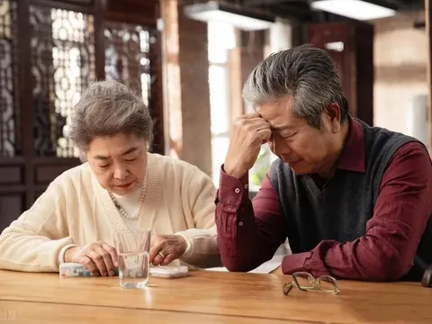 Khủng hoảng tâm lý tuổi “nghỉ hưu”: Hiểu để phòng tránh