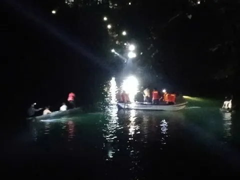 Hai mẹ con đuối nước thương tâm khi đi vò lúa giống