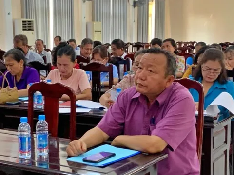 Hội Luật gia tỉnh Bình Phước khéo léo lồng ghép tuyên truyền pháp luật