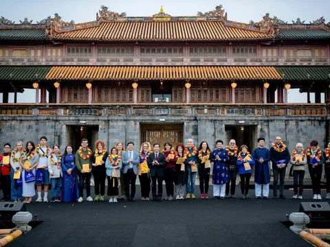 Huế: Sôi động các hoạt động du lịch ngày đầu năm