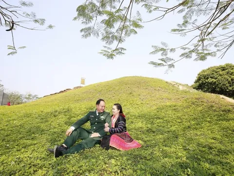 Niềm hạnh phúc của vợ chồng người lính biên phòng nơi rẻo cao