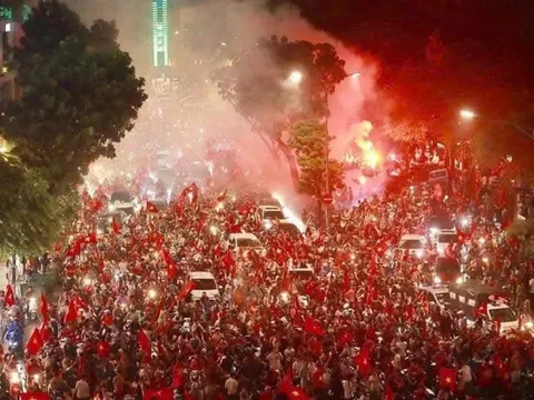 Hà Nội: Khuyến nghị người dân tham gia cổ vũ, động viên đội tuyển tuân thủ nghiêm các quy định của luật giao thông