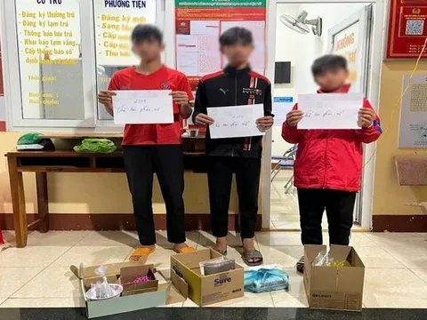Công an kịp thời ngăn chặn 31 học sinh mua hóa chất về chế tạo pháo nổ