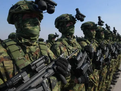 Hiếm có khó tìm: Quân đội Serbia sở hữu đồng thời vũ khí của Mỹ, Nga, Trung Quốc, Pháp, Israel