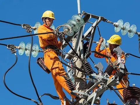 EVNNPC: Năm 2024 dẫn đầu về sản lượng điện thương phẩm,kinh doanh có lãi