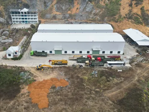 Phó Chủ tịch tỉnh Lạng Sơn yêu cầu "quyết liệt hơn trong chỉ đạo xử lý vi phạm" đất đai, xây dựng