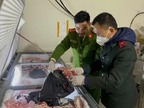 Ngăn chặn gần 3,3 tấn thực phẩm không đảm bảo chất lượng tuồn ra thị trường