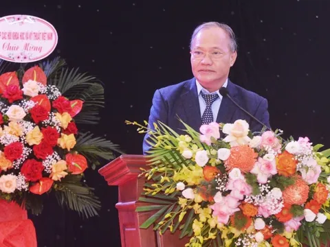 Khởi tố nguyên Thứ trưởng Bộ NN&PTNT Hoàng Văn Thắng