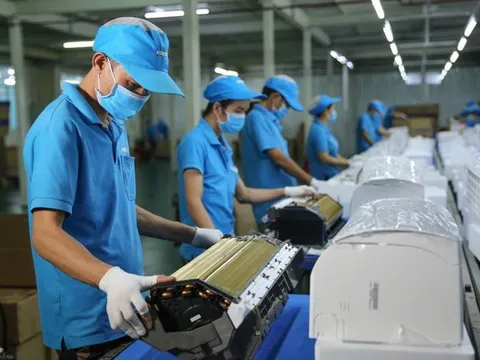 Thưởng Tết Nguyên đán Ất Tỵ cao nhất là 1,9 tỷ đồng