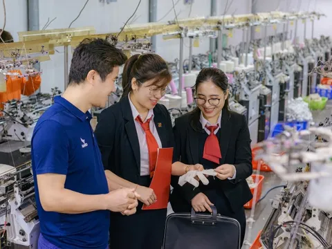 Agribank tiếp sức doanh nghiệp với 5 chương trình tín dụng ưu đãi đặc biệt năm 2025