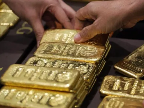 Giá vàng 10/1: Vàng thế giới tiếp đà tăng