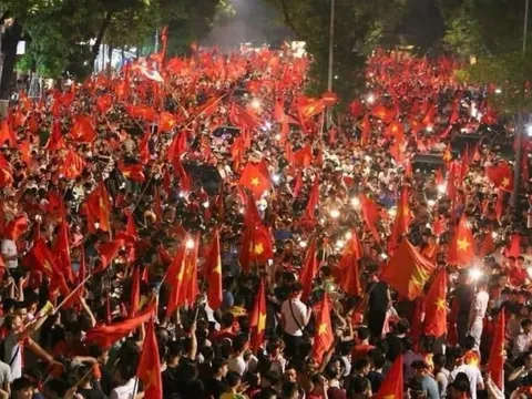 Người dân Thủ đô ăn mừng Đội tuyển Việt Nam vô địch ASEAN Cup 2024