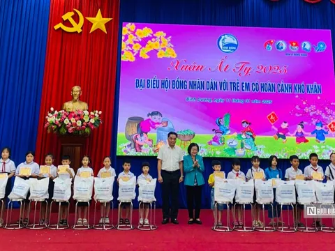 Tết ấm áp cho trẻ em có hoàn cảnh khó khăn ở tỉnh Bình Dương
