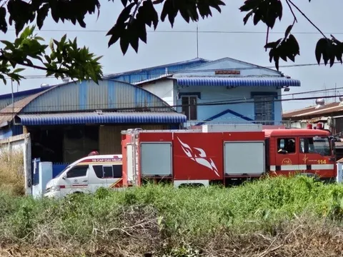 Hai người thương vong sau tiếng nổ lớn tại công ty ép keo