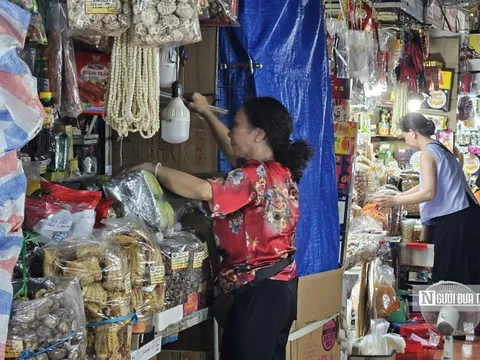 Chợ truyền thống Tp.HCM đìu hiu những ngày cận Tết