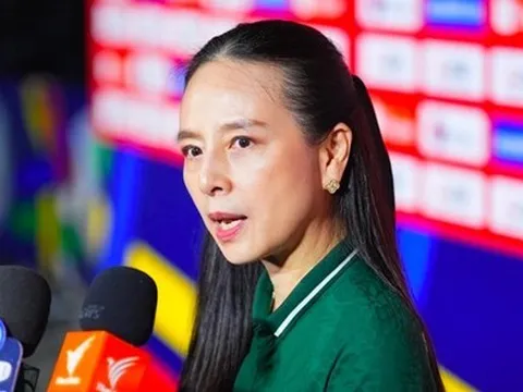 Madam Pang: Nữ tỷ phú Thái Lan sở hữu dinh thự hơn 2.000m2 bề thế, U60 vẫn giữ thần thái đỉnh cao