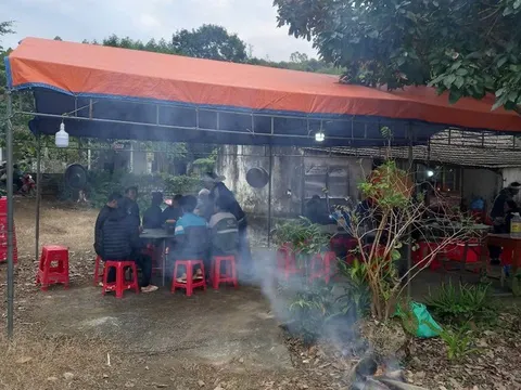 Điều tra vụ án anh trai đâm em ruột tử vong