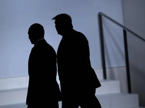 Quốc gia nổi tiếng trung lập lên tiếng về cuộc gặp giữa ông Trump và ông Putin
