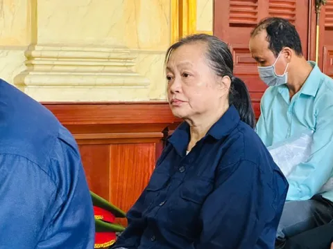 Cựu Phó Giám đốc Sở KH&ĐT Tp.HCM hầu tòa trong vụ án thứ hai