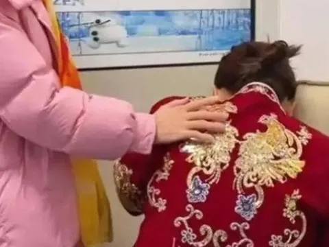 Sắp làm đám cưới, chú rể nói 1 câu khiến cô dâu òa khóc