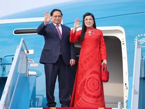 Thủ tướng lên đường thăm Ba Lan, Czech và tham dự WEF tại Thụy Sĩ