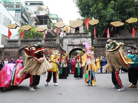 Nhiều hoạt động vui xuân đón Tết cho người dân Thủ đô