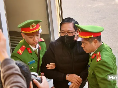 Xét xử vụ Sài Gòn Đại Ninh: Đại gia Nguyễn Cao Trí được dẫn giải tới toà