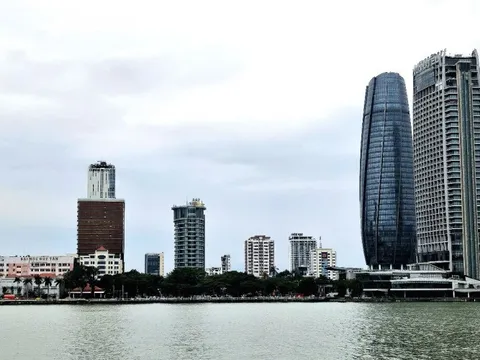 Phát triển Trung tâm tài chính tại Đà Nẵng: Thuận lợi và điều kiện