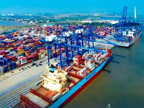 Phê duyệt Quy hoạch chi tiết nhóm cảng biển, bến cảng, cầu cảng, bến phao, khu nước, vùng nước