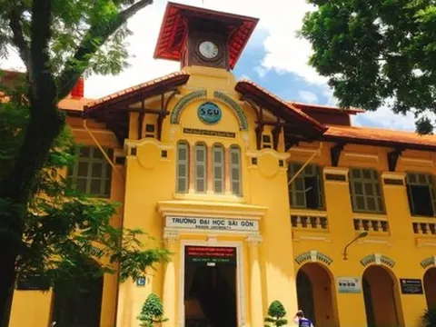 Bản tin 18/1: Hàng trăm sinh viên sư phạm ở Tp.HCM được nhận 127 triệu đồng/người
