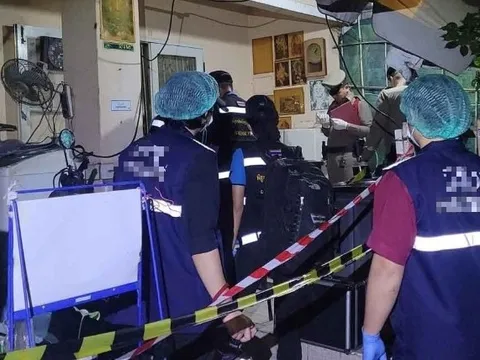 Bị đòi tiền, cụ ông 72 tuổi đâm con trai tử vong