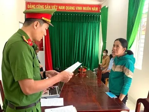 Bắt giam nữ kế toán xã lập khống hồ sơ, tham ô hơn 1,8 tỷ đồng