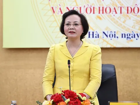 Bộ Nội vụ hướng dẫn cách tính chế độ với cán bộ, công chức thuộc diện tinh gọn bộ máy