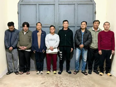 Phá đường dây tổ chức đánh bạc giao dịch hơn 200 tỷ đồng/tháng