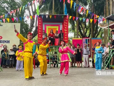 Rộn ràng điệu bài chòi ngày Xuân trên đất xứ Nẫu Bình Định