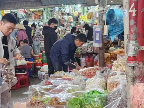 Chợ Cồn đìu hiu ngày cận Tết