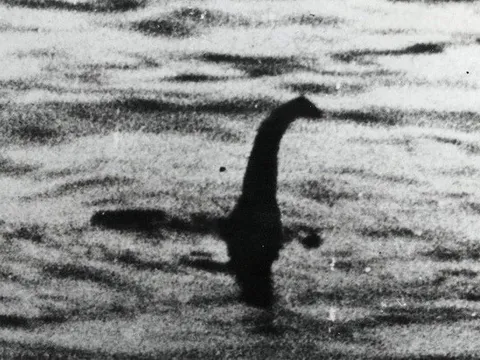 Giáo sư hàng đầu dội gáo nước lạnh vào huyền thoại quái vật hồ Loch Ness, Yeti và Bigfoot
