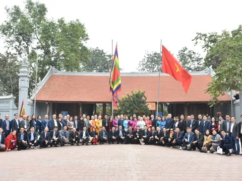 Xuân Quê hương 2025: Kiều bào tìm hiểu tiềm năng, cơ hội đầu tư, kinh doanh