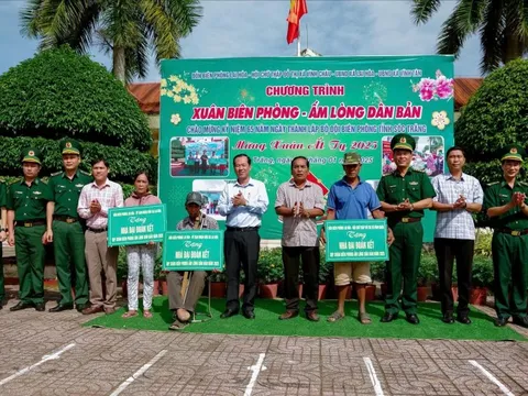 Nghĩa tình quân dân trong dịp Tết đến, Xuân về ở Tây Nam Bộ