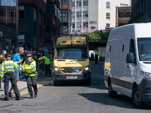 Xét xử kẻ đâm dao tấn công lớp học khiến 3 trẻ em tử vong và nhiều người bị thương